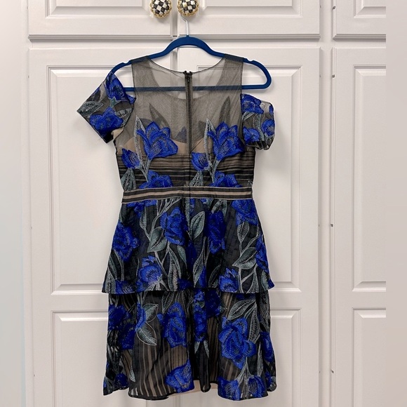 Marchesa Notte Cold Shoulder Cocktail Party Dress SZ 8 - Picture 3 of 7